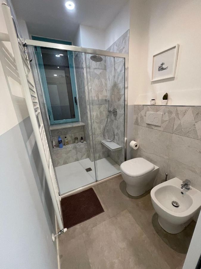 Hello - Modern Studio In Downtown Garden Apartment Turin Ngoại thất bức ảnh